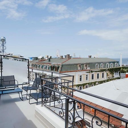West Apart Hotel 巴统 外观 照片